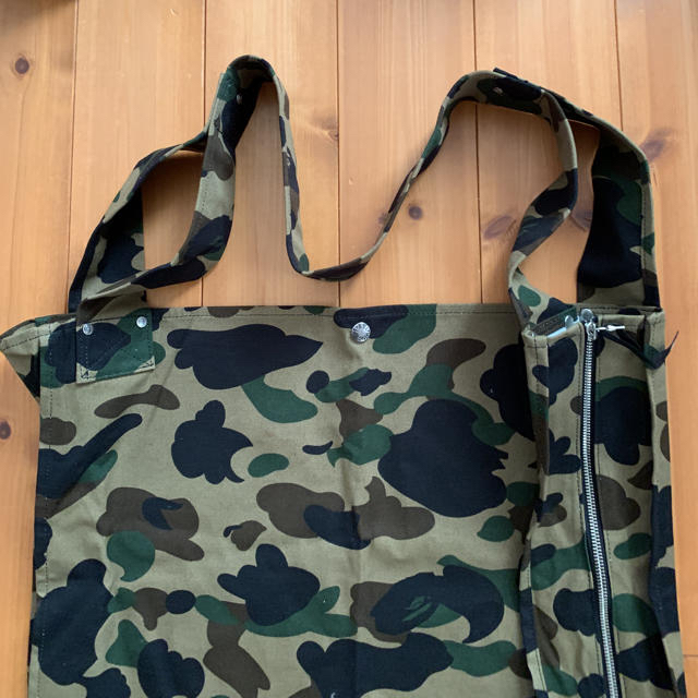 A BATHING APE(アベイシングエイプ)のA BATHING APE ショルダーバッグ メンズのバッグ(ショルダーバッグ)の商品写真