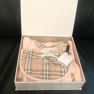 バーバリー(BURBERRY)のバーバリー スリーピースベイビーギフトセット 18m 新品(肌着/下着)