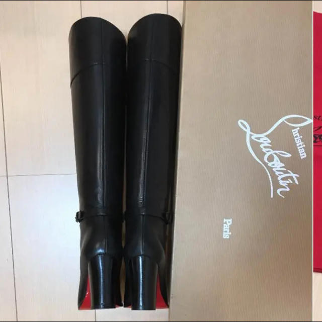 Christian Louboutin(クリスチャンルブタン)の新品♡クリスチャンルブタン ロングブーツ 黒 34 レディースの靴/シューズ(ブーツ)の商品写真
