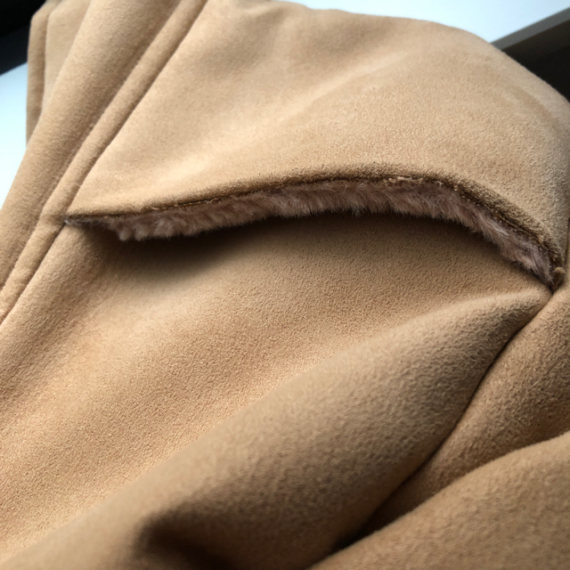SNIDEL(スナイデル)のスナイデルsnidel ショートムートンフォックスファーコート レディースのジャケット/アウター(ムートンコート)の商品写真
