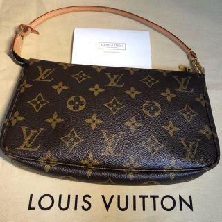 ルイヴィトン(LOUIS VUITTON)のLOUIS VUITTON　ルイヴィトン アクセソワール アクセサリーポーチ(ハンドバッグ)