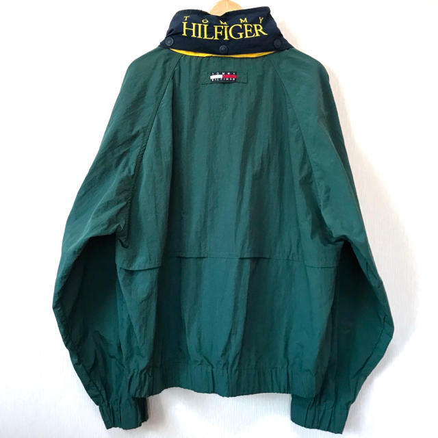 TOMMY HILFIGER(トミーヒルフィガー)の襟ロゴ ☆ 90s トミーヒルフィガー セーリングジャケット 緑 XL メンズのジャケット/アウター(ナイロンジャケット)の商品写真