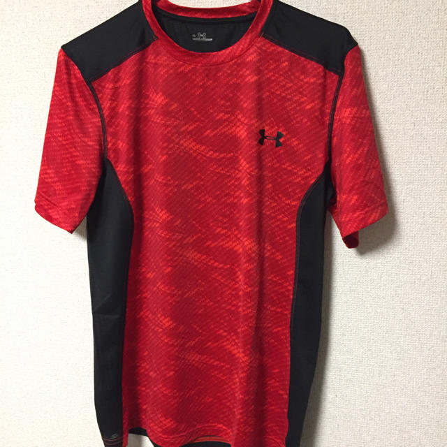 UNDER ARMOUR(アンダーアーマー)のUNDER ARMOUR/ Ｔシャツ 2016年モデル メンズのトップス(Tシャツ/カットソー(半袖/袖なし))の商品写真