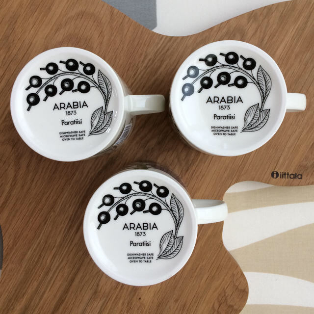 ARABIA(アラビア)の新品 3個セット 240ml ARABIA パラティッシ マグカップ  インテリア/住まい/日用品のキッチン/食器(食器)の商品写真