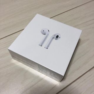 アップル(Apple)のAirPods(ヘッドフォン/イヤフォン)