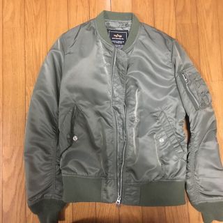 アルファインダストリーズ(ALPHA INDUSTRIES)のma-1  カーキ アルファ(ブルゾン)