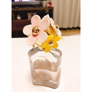 マークバイマークジェイコブス(MARC BY MARC JACOBS)のMARC JACOBS EAU SO FRESH(香水(女性用))