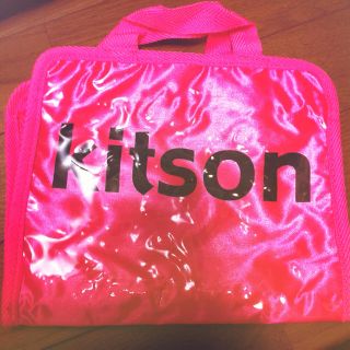 キットソン(KITSON)のトラベルポーチ(ポーチ)