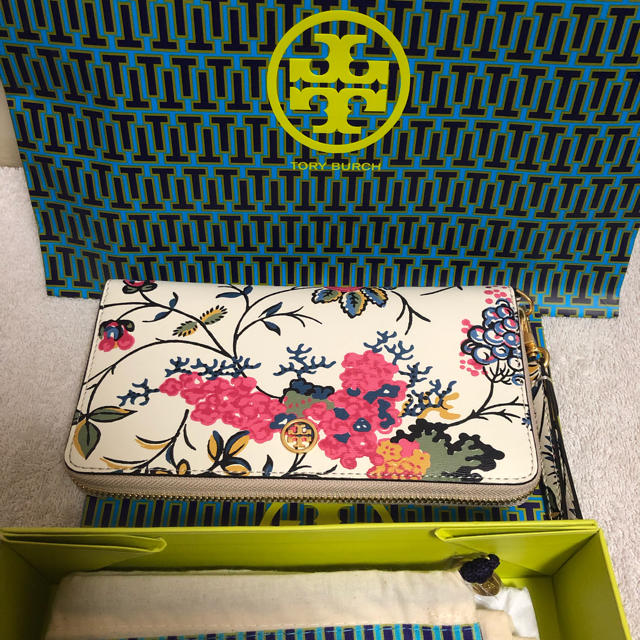 美品 トリーバーチ TORY BURCH フローラル 長財布 花柄