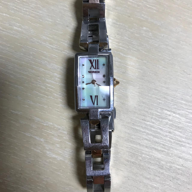 WIRED(ワイアード)のWIRED ワイアード スクエア腕時計 レディースのファッション小物(腕時計)の商品写真