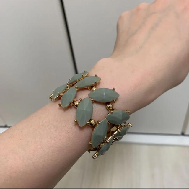 H&M(エイチアンドエム)の【値下げ】ブレスレット レディースのアクセサリー(ブレスレット/バングル)の商品写真