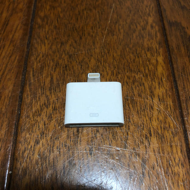 Apple純正 Lightning to 30-pin Adapter ①②