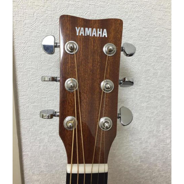 YAMAHA アコースティックギター F600DW 美品 オマケ付き 楽器のギター(アコースティックギター)の商品写真