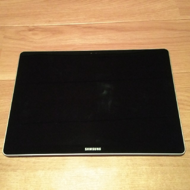 Galaxy Book 10.6 1