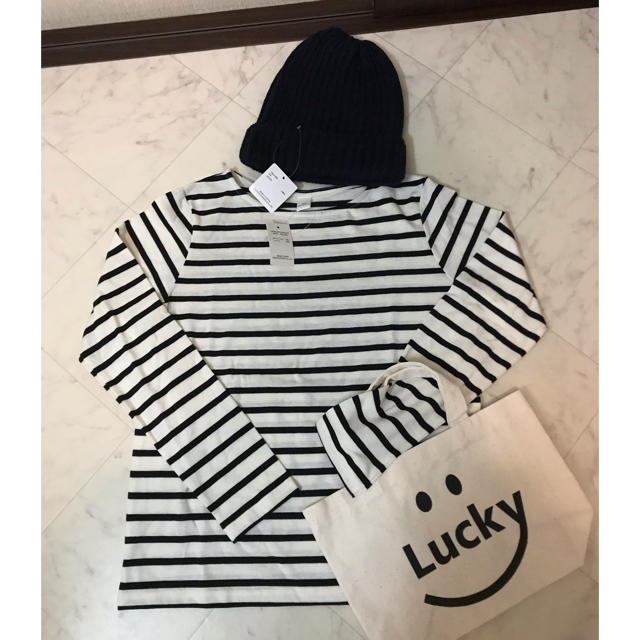 LUCA(ルカ)のLUCA  ボーダー 長袖Tシャツ ニット帽 バッグ 3点セット 新品 レディースのトップス(Tシャツ(長袖/七分))の商品写真