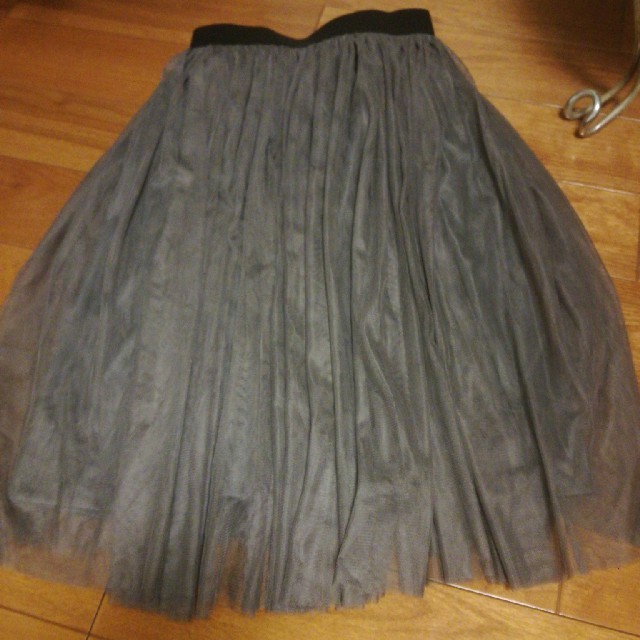 fifth(フィフス)のチュールスカート グレー レディースのスカート(ひざ丈スカート)の商品写真