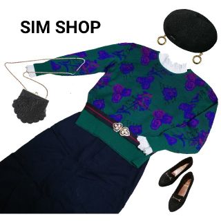 グリモワール(Grimoire)の美品 green×purple ローズ総柄リブニット  高円寺下北沢(ニット/セーター)