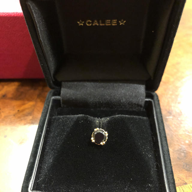 CALEE(キャリー)のCALEE カットオニキスピアス メンズのアクセサリー(ピアス(片耳用))の商品写真