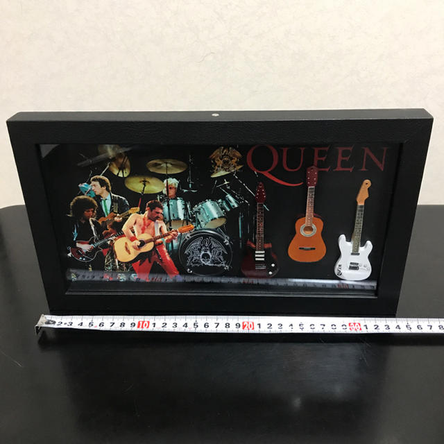 日本未発売品 】【 海外品 】QUEEN ドラム＆ギターコレクション ...