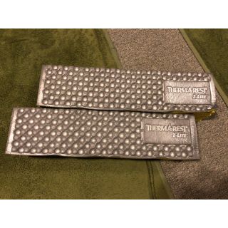 サーマレスト(THERMAREST)のTHERMAREST ZLITE SOL スモール 2枚セット(寝袋/寝具)