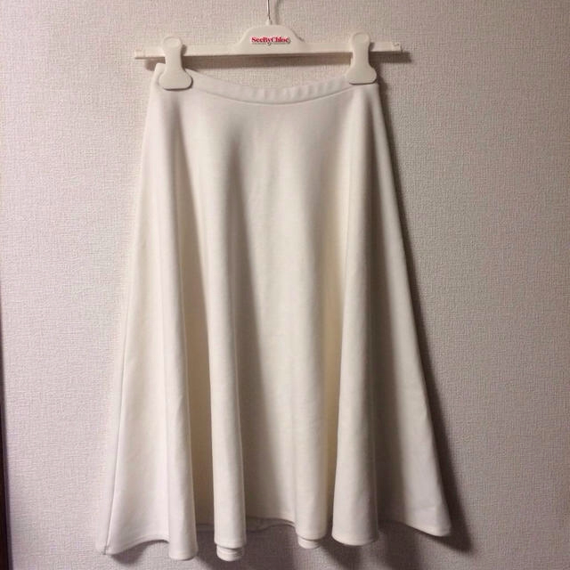 aquagirl(アクアガール)のaquagirl☆ホワイトフレアスカート レディースのスカート(ひざ丈スカート)の商品写真