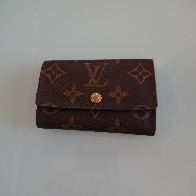 LOUIS VUITTON(ルイヴィトン)のルイヴィトン キーケース レディースのファッション小物(キーケース)の商品写真