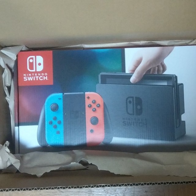 新品Nintendo Switch ネオンカラー