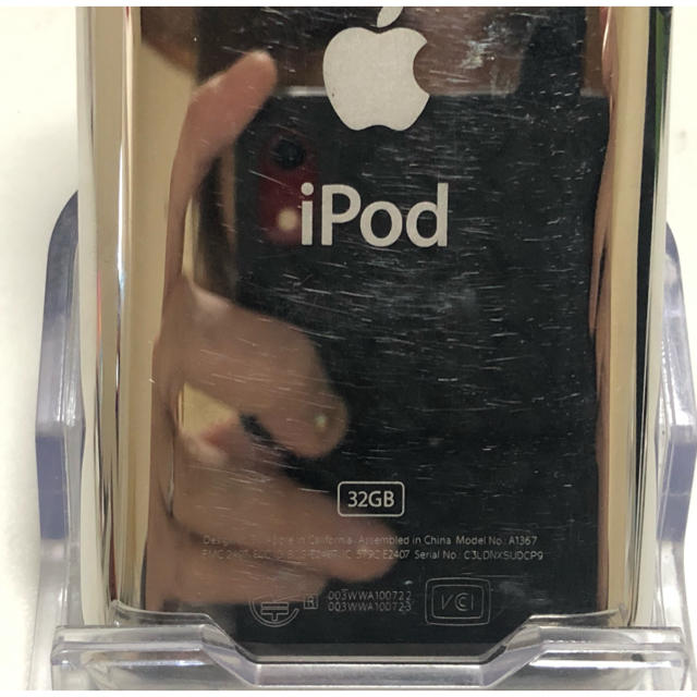 iPod touch(アイポッドタッチ)の☆Apple iPod　touch  MC544J A1367　32GB スマホ/家電/カメラのオーディオ機器(ポータブルプレーヤー)の商品写真