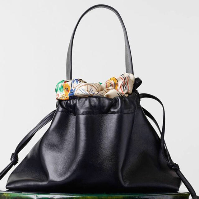 celine(セリーヌ)のセリーヌ バッグ 画像確認 レディースのバッグ(ショルダーバッグ)の商品写真