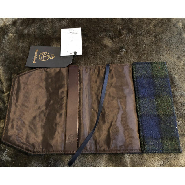 Harris Tweed(ハリスツイード)のHarris Tweed ブックカバー ハンドメイドの文具/ステーショナリー(ブックカバー)の商品写真