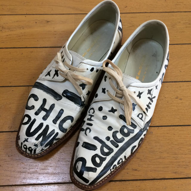 COMME des GARCONS(コムデギャルソン)のCOMME des GARCONS コムデギャルソン 革靴 23.5 レディースの靴/シューズ(ローファー/革靴)の商品写真