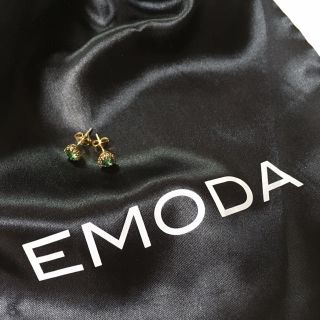 エモダ(EMODA)のEMODA エモダ ゴールド ストーンピアス (ピアス)