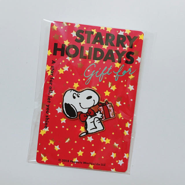 SNOOPY(スヌーピー)のスヌーピー ピンバッジ エンタメ/ホビーのアニメグッズ(バッジ/ピンバッジ)の商品写真