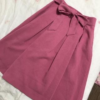 ハニーズ(HONEYS)の❁美品 共ベルト付きフレアスカート❁(ひざ丈スカート)