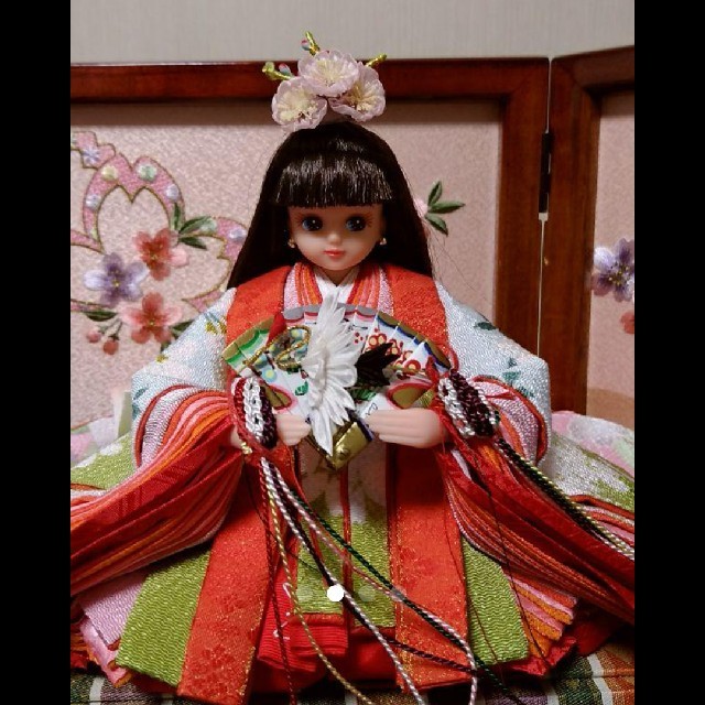 リカちゃん　雛人形　久月 インテリア/住まい/日用品のインテリア小物(置物)の商品写真
