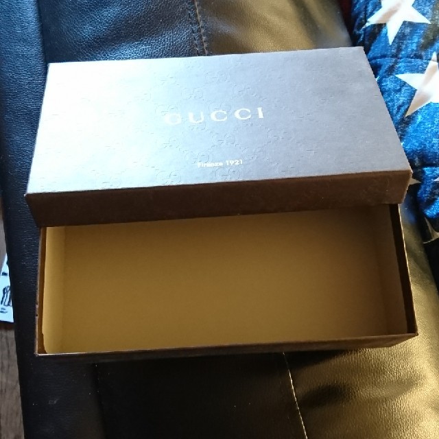 Gucci(グッチ)のGUCCI 空箱☆ レディースのバッグ(ショップ袋)の商品写真