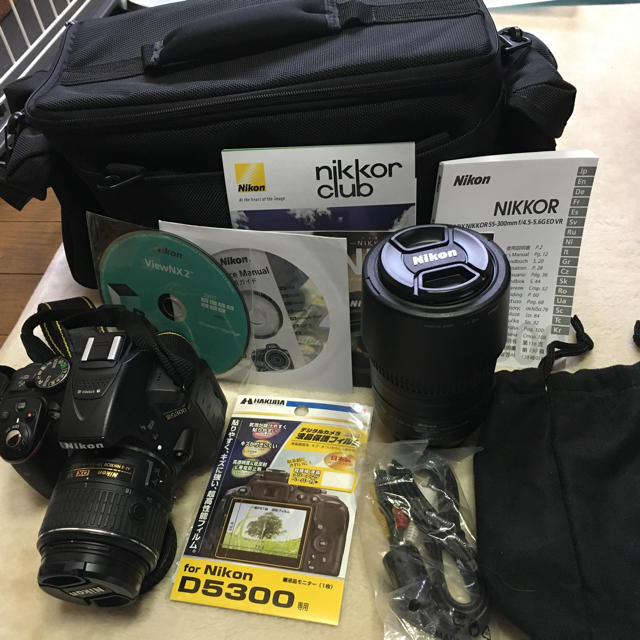 Nikon D5300 ダブルズームキットスマホ/家電/カメラ