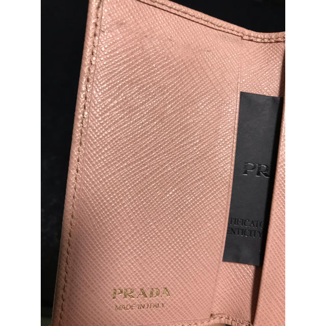 PRADA(プラダ)の【正規品】 PRADA プラダ キーケース 6連  サフィアーノ ピンク レディースのファッション小物(キーケース)の商品写真