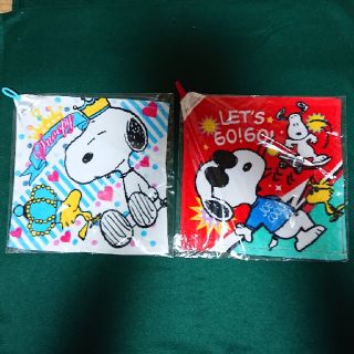 スヌーピー(SNOOPY)のループ付きスヌーピーのハンドタオル 2枚セット(タオル)