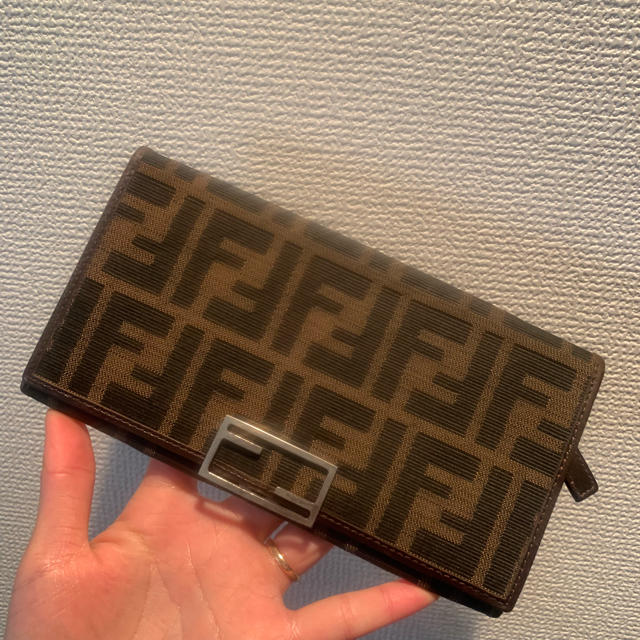 FENDI(フェンディ)のフェンディ FENDI 長財布 レディースのファッション小物(財布)の商品写真