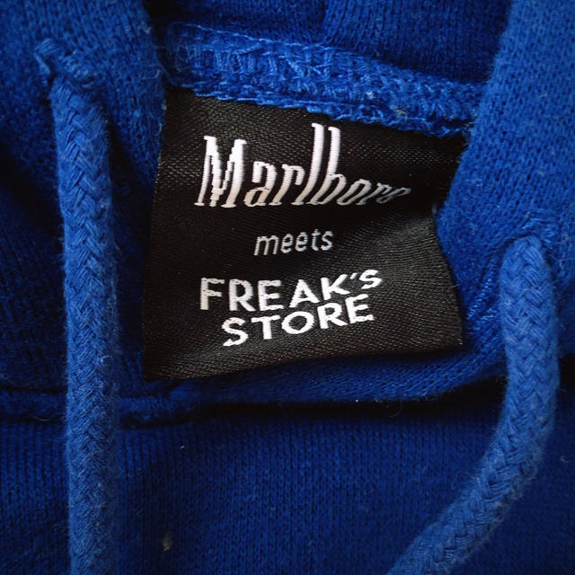 FREAK'S STORE(フリークスストア)の【パーカー】FREAK'S STOREフリークスストア × マルボロ限定非売品  メンズのトップス(パーカー)の商品写真