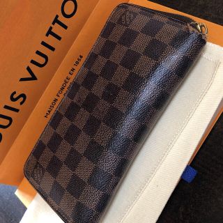 ルイヴィトン(LOUIS VUITTON)のVUITTON ルイヴィトン 長財布 ジッピーウォレット(財布)