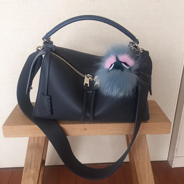 FENDI(フェンディ)の今なら5%OFF 美品★FENDI フェンディ セレリア レイ  レディースのバッグ(ハンドバッグ)の商品写真