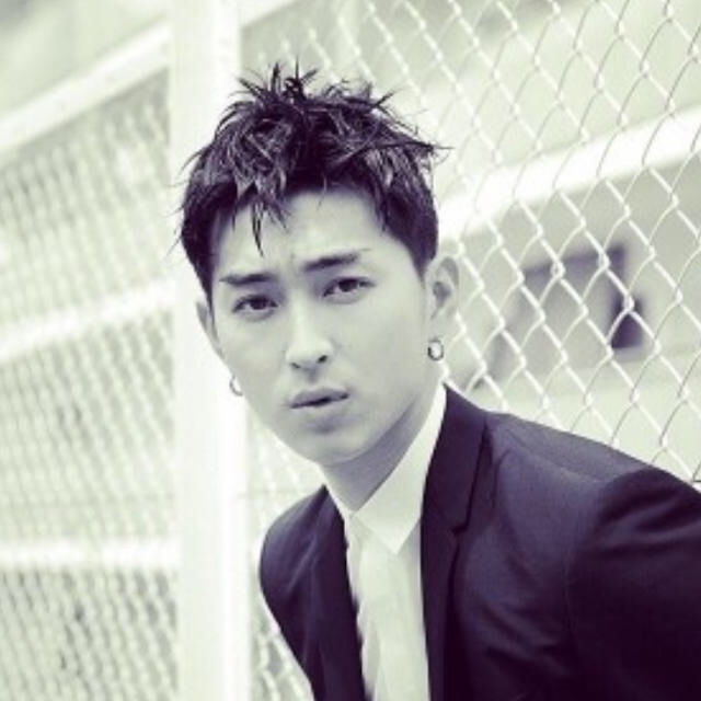 松田翔太着用 クロムハーツ フープピアス treesclinicadental.com