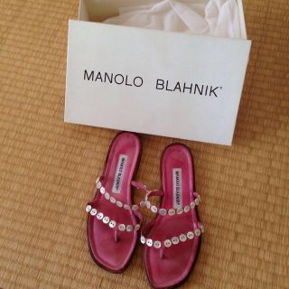 マノロブラニク(MANOLO BLAHNIK)のマノロブラニク♡フラットサンダル♪(サンダル)