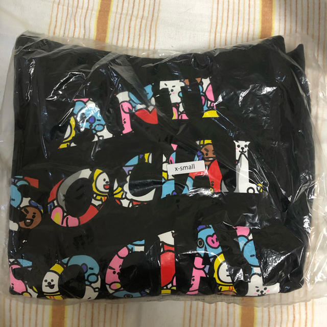 防弾少年団(BTS)(ボウダンショウネンダン)のBT21 ASSC パーカー メンズのトップス(パーカー)の商品写真