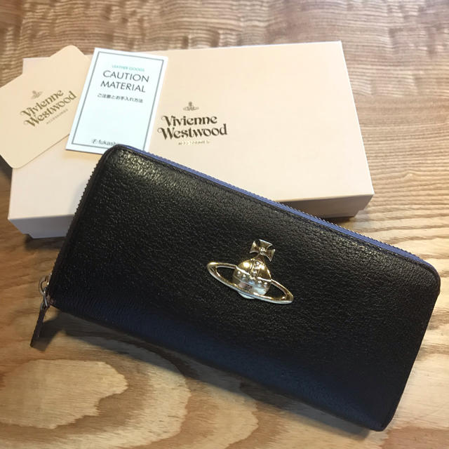 Vivienne Westwood(ヴィヴィアンウエストウッド)のヴィヴィアンウエストウッド 長財布 牛革 メンズのファッション小物(長財布)の商品写真