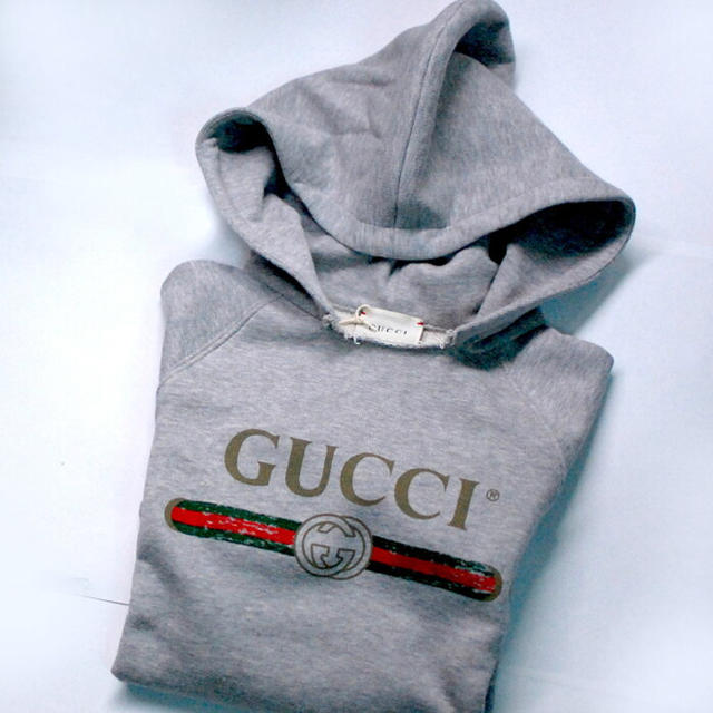 Gucci(グッチ)のGUCCI スウェット パーカー グッチ キッズ！新品 キッズ/ベビー/マタニティのこども用ファッション小物(その他)の商品写真