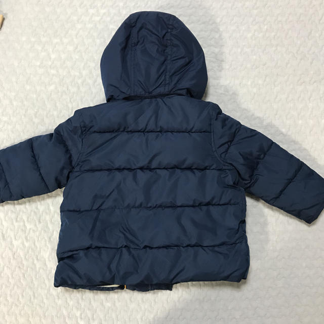 babyGAP(ベビーギャップ)のbabyGAP 90 中綿コート  キッズ/ベビー/マタニティのキッズ服男の子用(90cm~)(コート)の商品写真