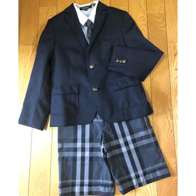 BURBERRY - バーバリーBurberry スーツ4点セット♡120の通販 by ま。's BURBERRY - バーバリーBurberry スーツ4点セット♡120の通販 by ま。's